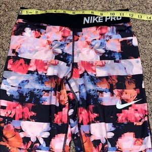 Nike pro leggings